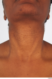 Dina Moses neck nude 0001.jpg